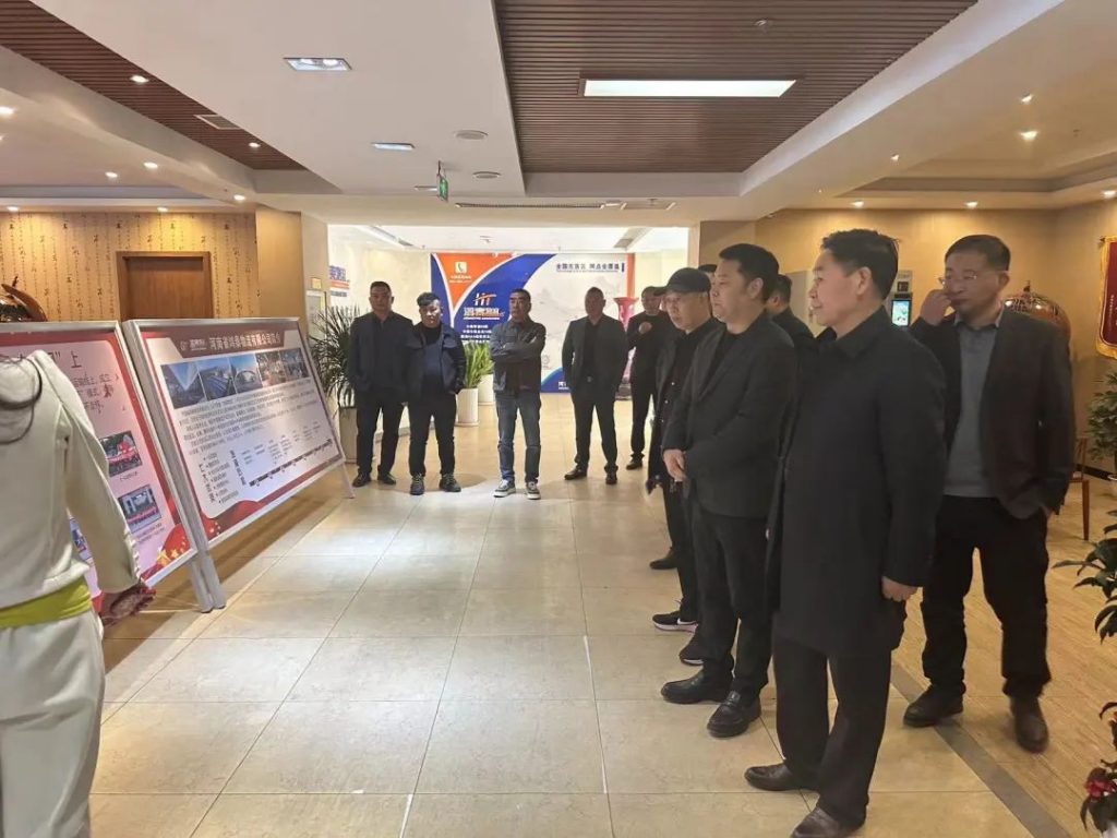 白云实业董事长一行参观河南省鸿泰物流有限公司